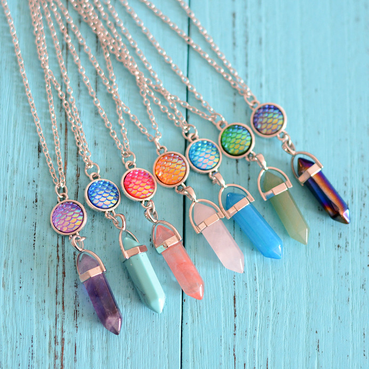 

Crystal Pendulum Pendants Necklaces with Silver Chain for Women Fashion Mermaid Fish Scale Hexagon Design Chakra Natural Stones Jewelry Gift