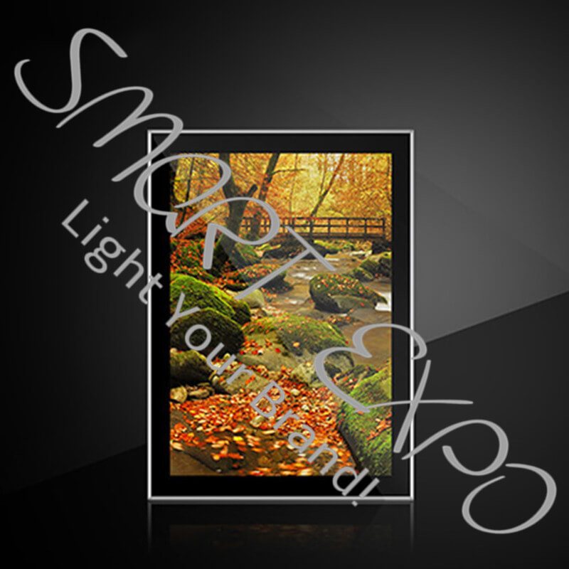 

80*120cm Wall Mounted Poster Board Magnetic Frame Light Box Featuring 42mm Thickness Aluminum Frame with Wooden Case Packing