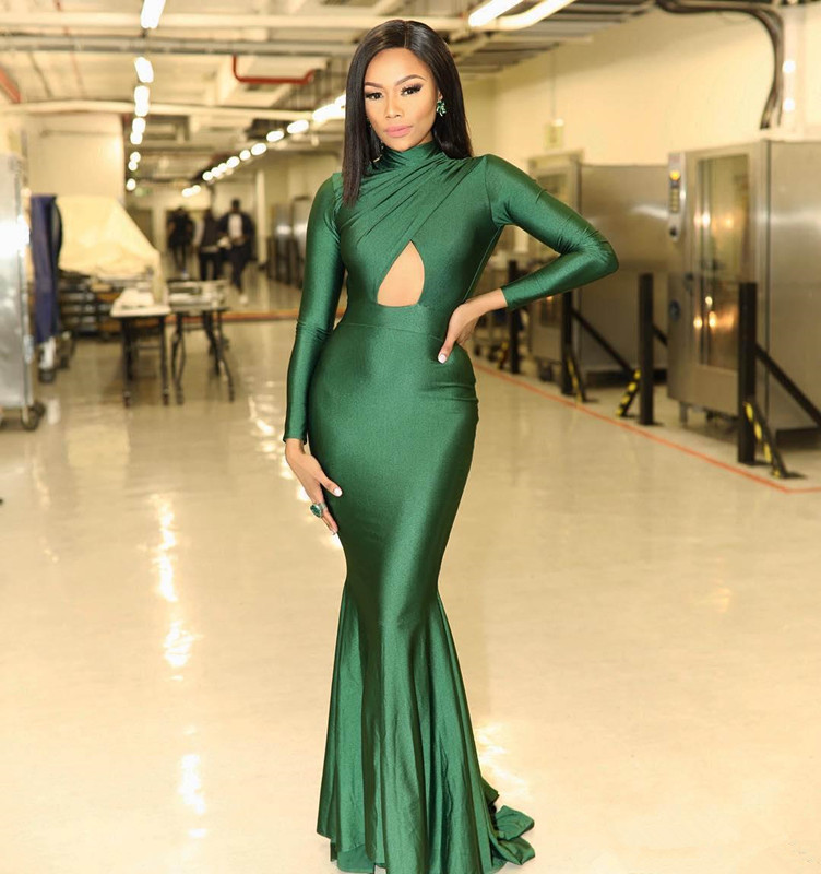Elegant Green High Neck Evening Dresses Sexy Keyhole Long Sleeves Celebrity Formal Prom Dresses Holiday Party Gown Custom Made Plus Size