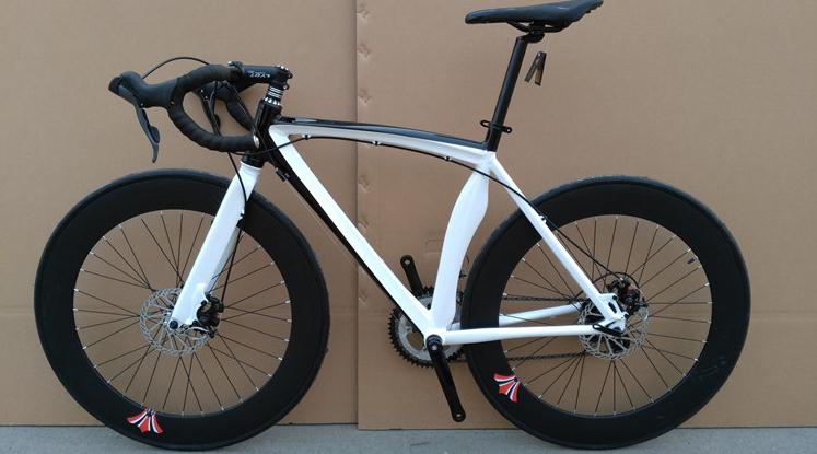 

Kalosse Road bicycle 70mm wheels 700C *23 tires man and woman 52cm Road bike 18/20/22 speed bike