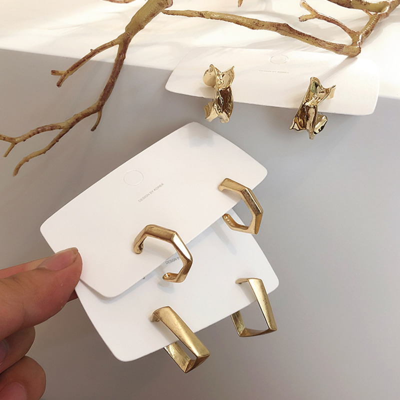 

Hoop & Huggie Baroque Retro Twisted Irregular Shaped Metal Earrings Fashion Female Ear Rings 2021 Korea Sterling Silver Jewelry