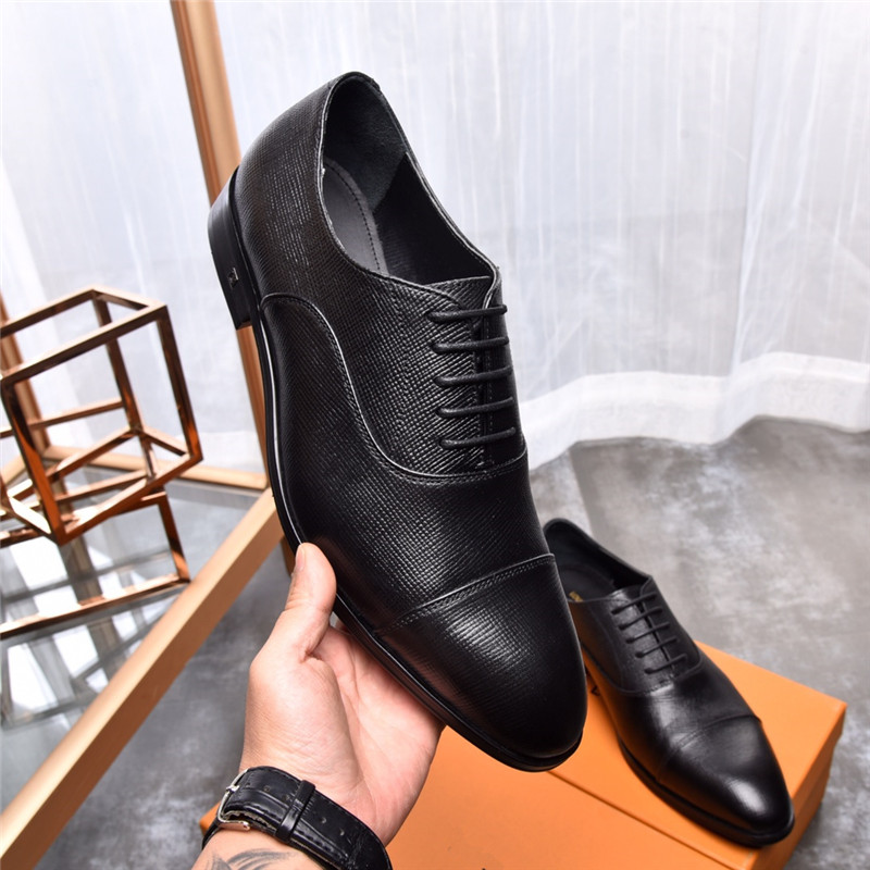 

Designer Men's Shoes Luxury Men Dress Shoes New 2019 Retros Mens Casual Shoes Mens Loafers Superstar Luxury Designer Brand Men Shoe wit, Black