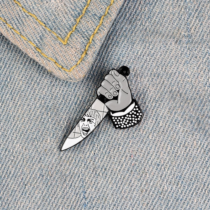 

Holding knife enamel pin brooches for women Shouting face badge psychological twist lapel pin clothes backpack Jewelry gift for friend