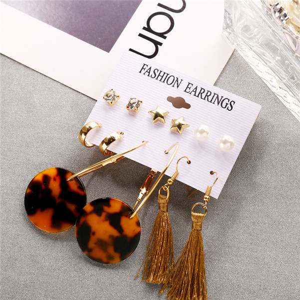 Mignon Bee petit zircon cubique or clous petites boucles d/'oreilles Animal jewely Party Cadeau