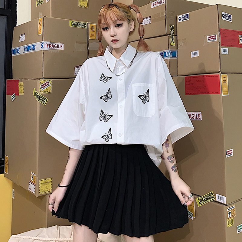 

Cute Butterfly Print Shirt Women Summer Chiffon Female Shirt Harajuku Cartoon Animal Loose Short Sleeve Blouse Man, Black