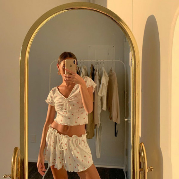 

Womens Clothing 2 Piece Set Summer New Short-sleeved Shirt Straps Waist Loose Shorts Suit Women Fashion Sexy Sleepwear 2020