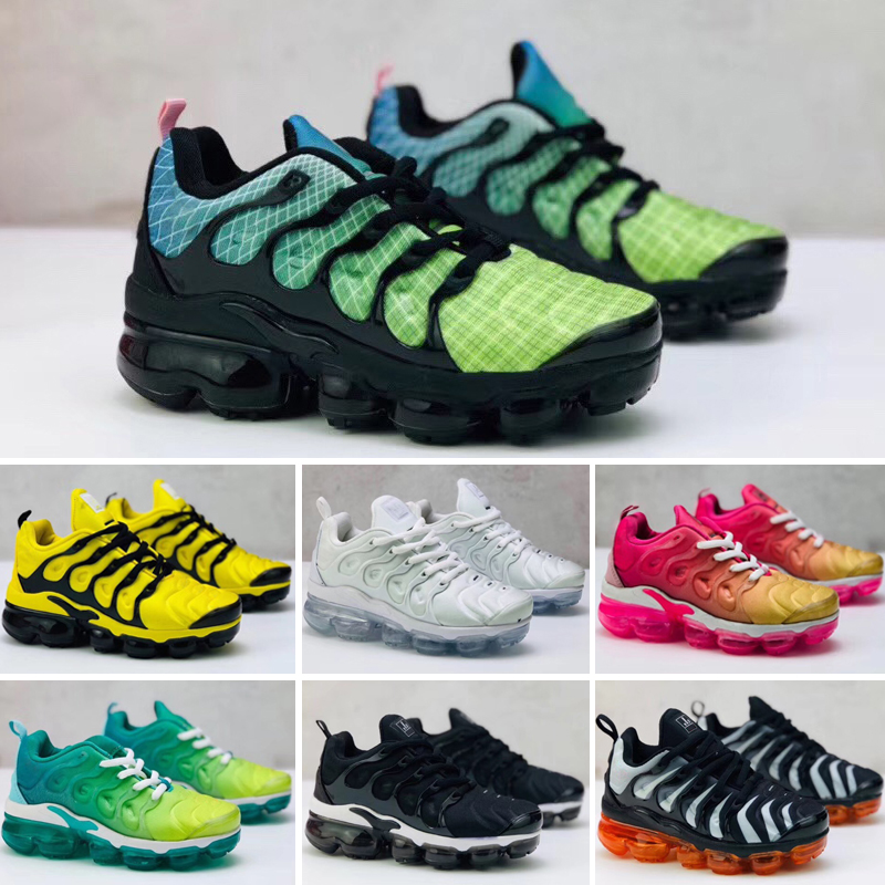 

2021 Chaussures Kids Tn Plus Running Shoes Infant big boys girls Camo Black White Sports Sneakers Run TNS Designer Trainers, With logo