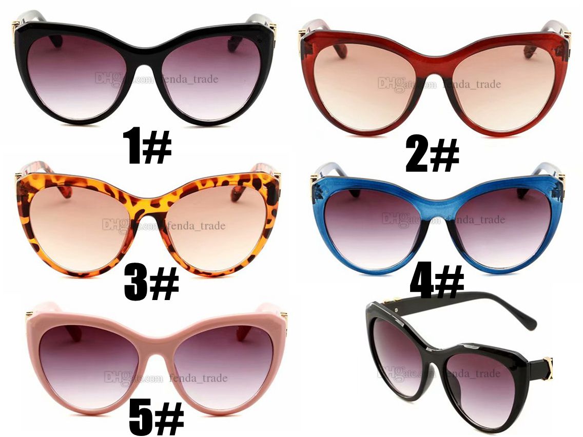 

Pink White Frame Vintage NEW Cat Eye Sunglasses Women 2019 Elegant Ladies Shades Retro Cateye Sun Glasses Female 5 Colors 10PCS