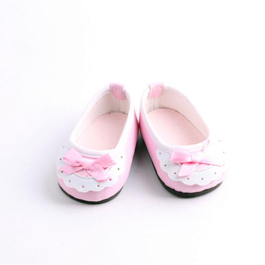4 Paar Puppenschuhe aus Weichplastik
