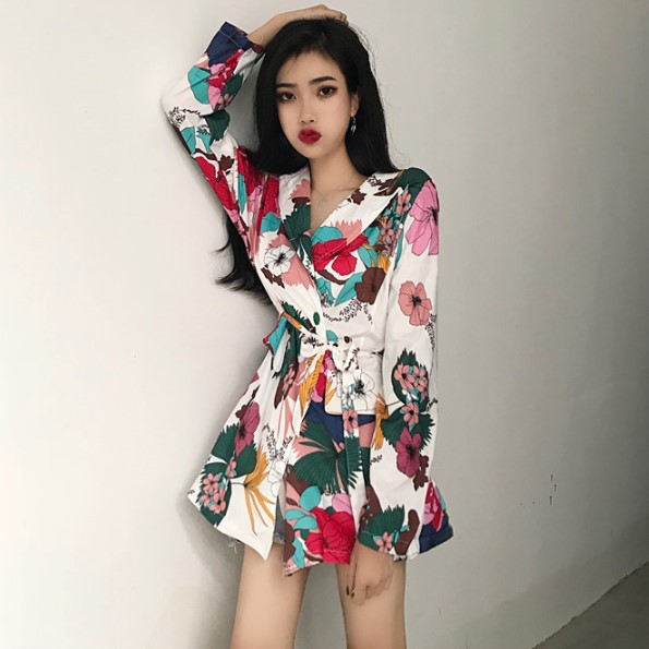 

Women's Clothing office lady spring autumn Korea fashion loose vintage floral print long sleeve lace Up notched Coats Jackets, Green