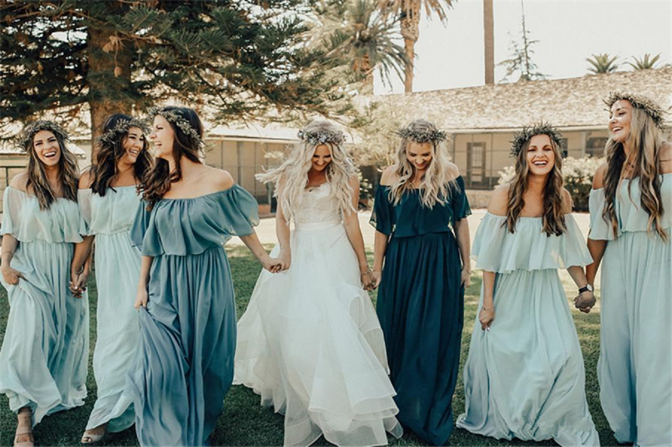 Svadebnye Pricheski Onlajn Plate Podruzhki Nevesty Sinej Linii Onlajn Dlya Rasprodazhi V Ru Dhgate Com