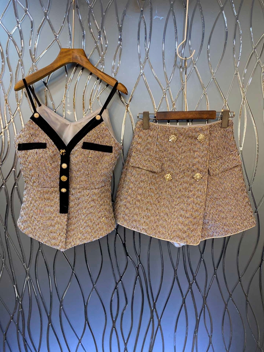 

New women' off shoulder color matching suspender Top + double breasted skirt pants suit 1120 in autumn and winter 2019, Khaki