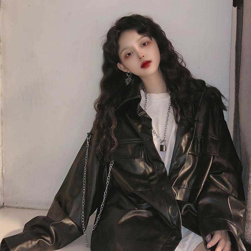 

RR PU Leather Coats Women Fashion High Imitation Leather Chain Jackets Women Elegant Moto Biker Coats Female Ladies JW, Black