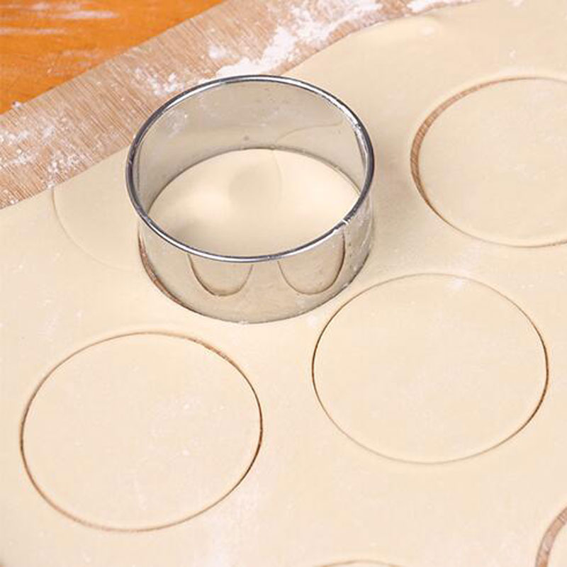 

3pcs/Set Stainless Steel Dumpling Wrappers Maker Diameter 6/7/8cm Round Cake Mould Egg Mold Dough Cutter Kitchen Tools