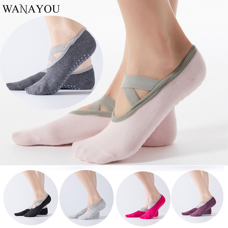 

WANAYOU Women Cross Strap Anti Slip Ballet Yoga Socks Cotton Gym Sports Socks Backless Breathable Wear Resistant Fitness, Rose