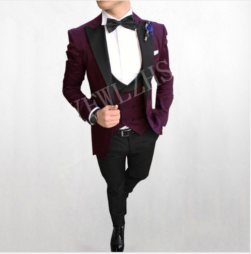 

Custom Made tuxedos groom wedding men suits mens wedding suits tuxedo costumes de smoking pour hommes men(Jacket+Pants+Tie+Vest) B138, Same as image