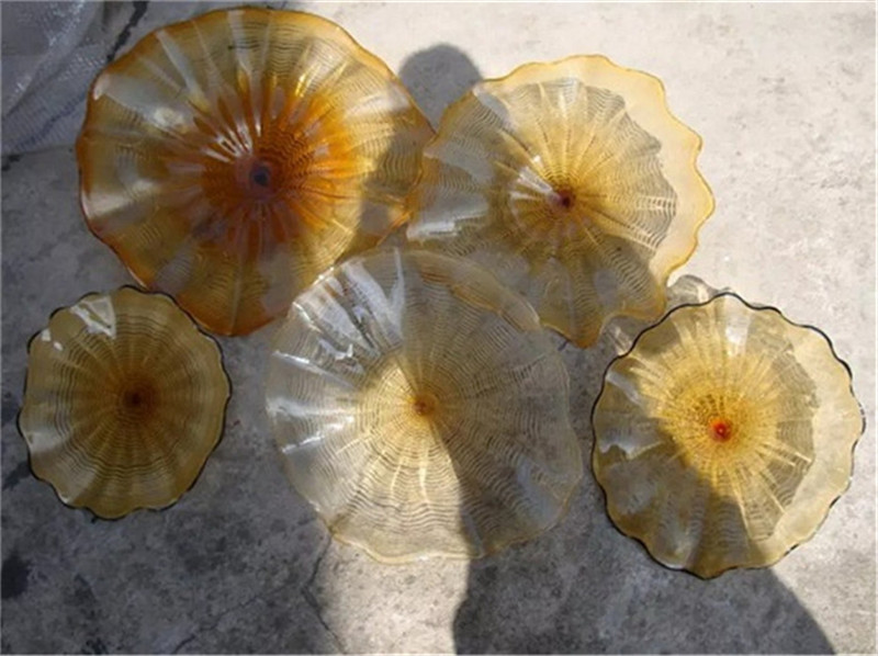 

Urban Design Modern Art Hand Blown Glass Haning Wall Plates Murano Glass Wall Art Plates