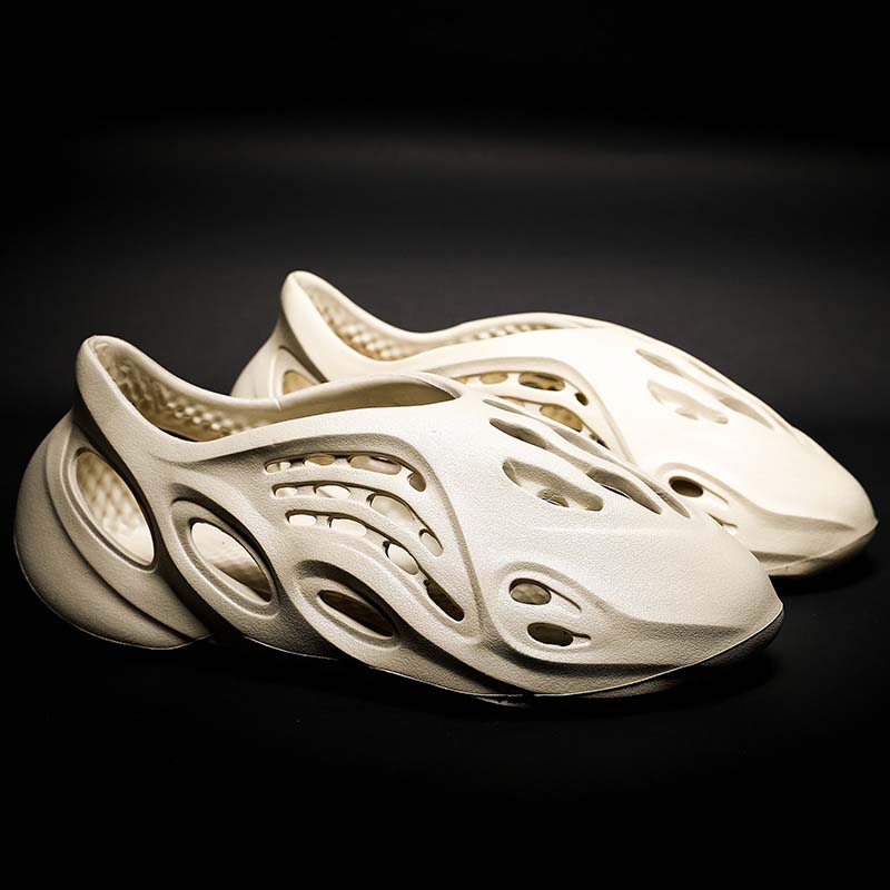 

2020 Men's Slip On Summer Mules Clog Comfort Casual Water Shoes Lightweight Hollow Beach Slippers Non-slip Outdoor Garden Shoes, Gray