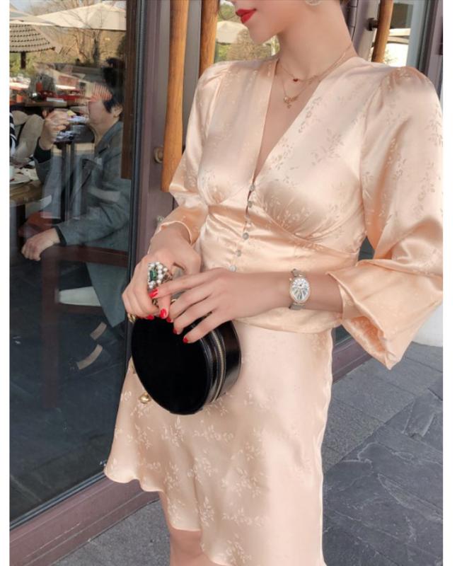 

Women Three Quarter Sleeve V Neck Top With Button Closure - Ladies Casual Mini Skirt - 3D Jacquard Champagne Silk 2 Piece Sets, Only skirt