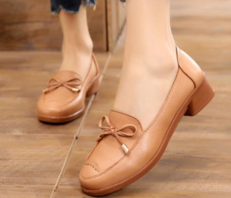 

2019 Women's shoes in Spring and Autumn with New style Low heel round head bowknot mother shoes#110, Black