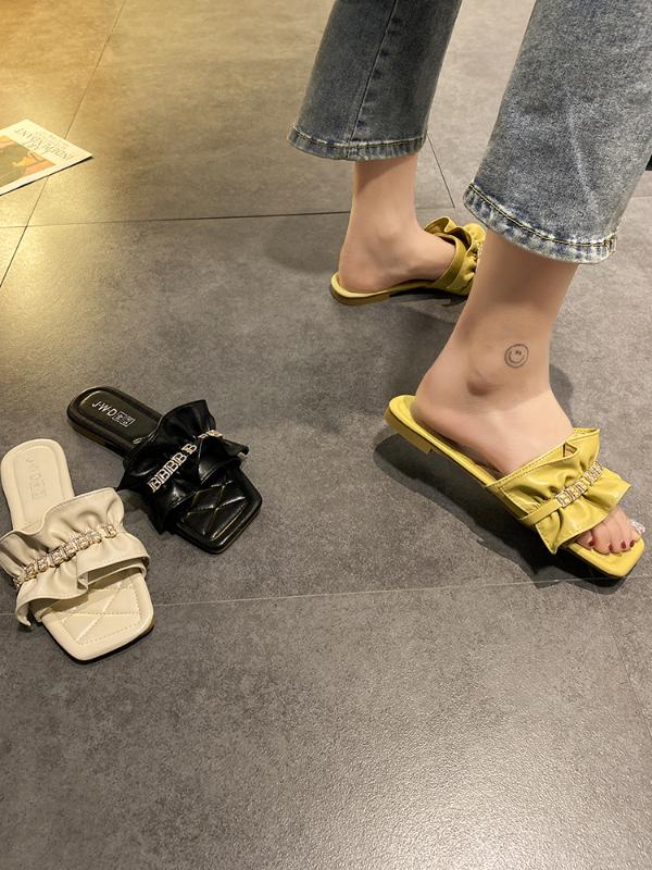 

2020 summer new fairy wind sandals and slippers women wear wild net red students flat bottom ins tide word women's shoes, Beige