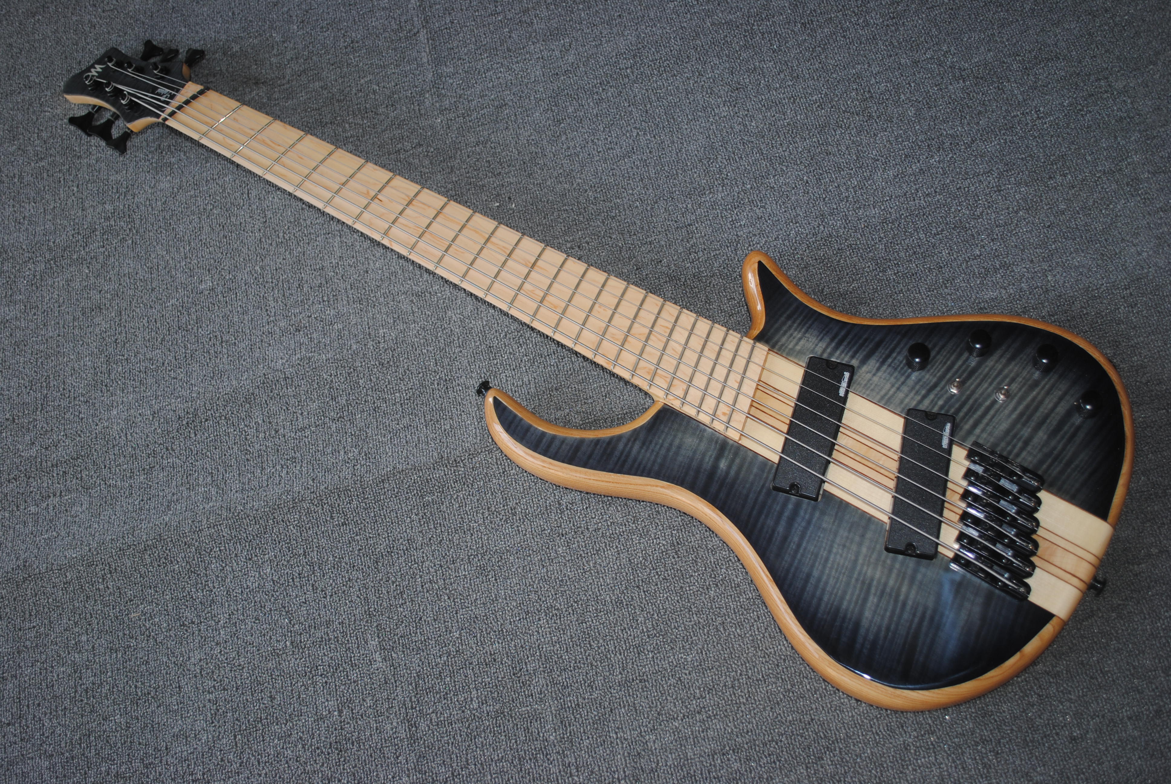 

2020 high quality electric guitar, handmade, with logo, inexpensive G-14