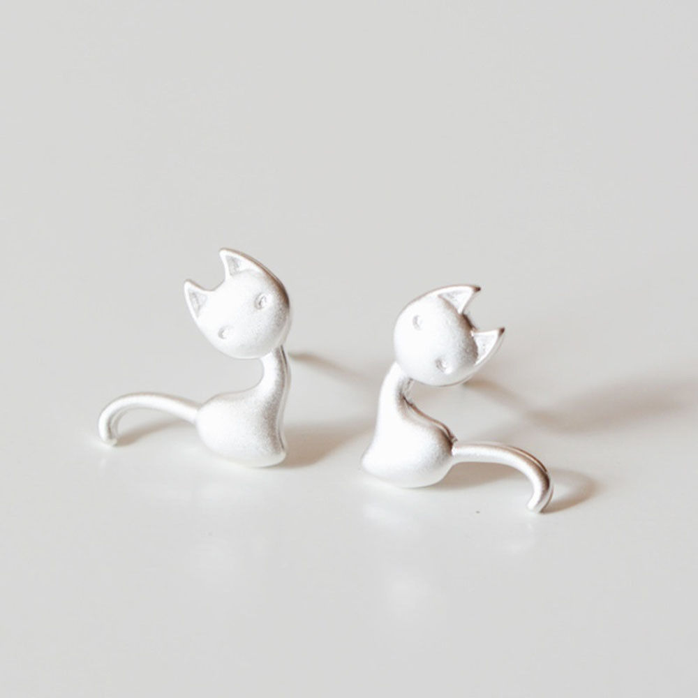 

Fashion Mini Cute Cat Stud Earrings Vogue Silver Ear Studs Earrings Female Minimalist Charm Jewelry for Women Wedding Party Accessories, Golden;silver