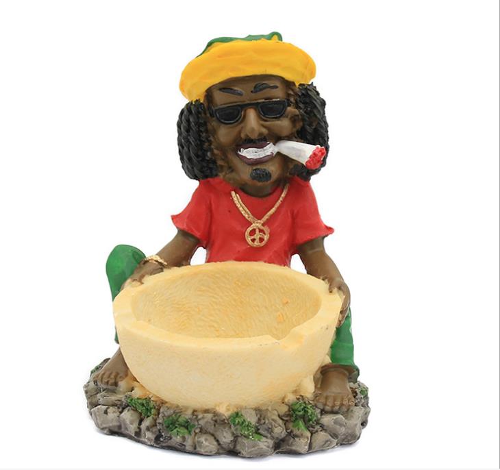 

New Creative Resin Handicraft Ashtray Home Decoration in 2019