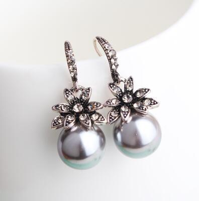 

2019 Stud Earrings for Women temperament Pearl earring New silver jewelry sun flower femme earing orecchini bijoux