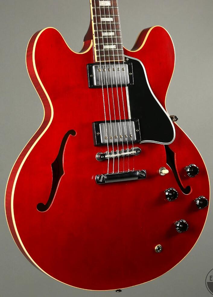 

Custom Shop Prototype #1 Eric Clapton Crossroads Aged Cherry Relic 335 Electric Guitar One Piece Neck, ABR-1 Bridge, China OEM Guitar