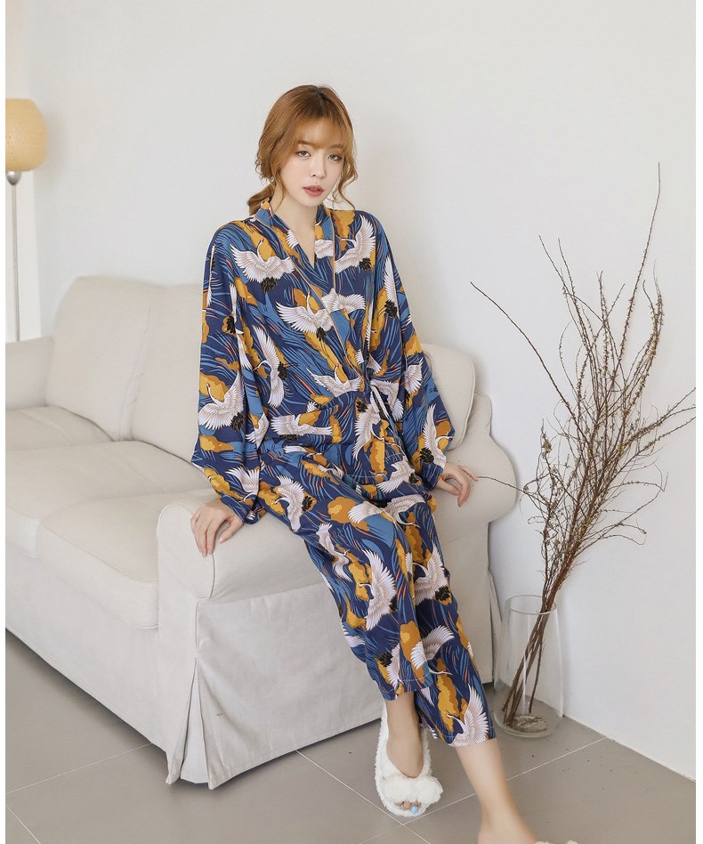 

Women Autumn Elegant Animal Print Pajamas V-Neck Home Sleep Clothing Top And Pants Two Piece Set Lace Up Kimono Pajamas Suit, Blue