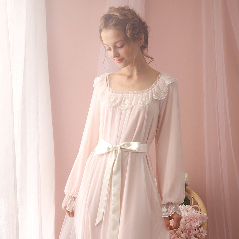 

Sleepwear Nightgown Women Sleepwear Princess Queen Nightgown Vintage, White