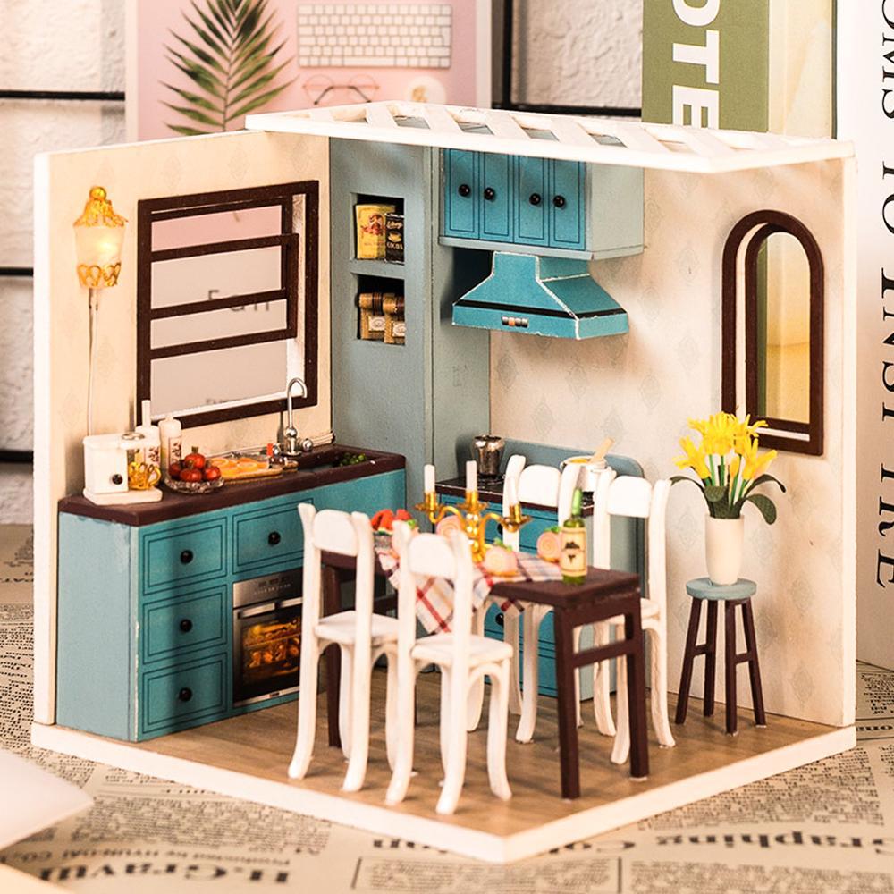 miniature rooms diy