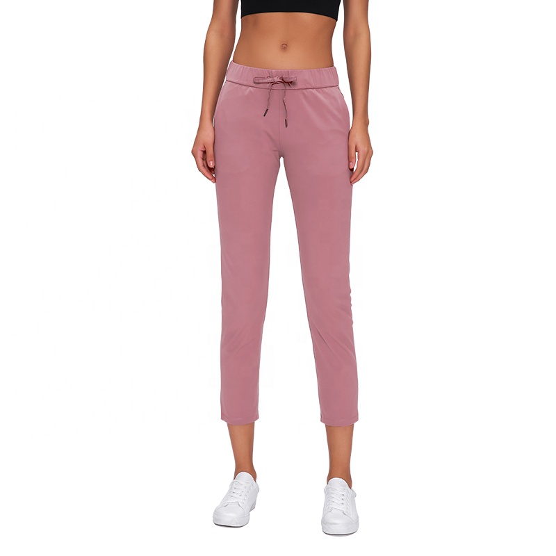 

Lulu Style Latest Design Fitness Capris Leggings Sportswear Compression Training Yoga Capris, Black