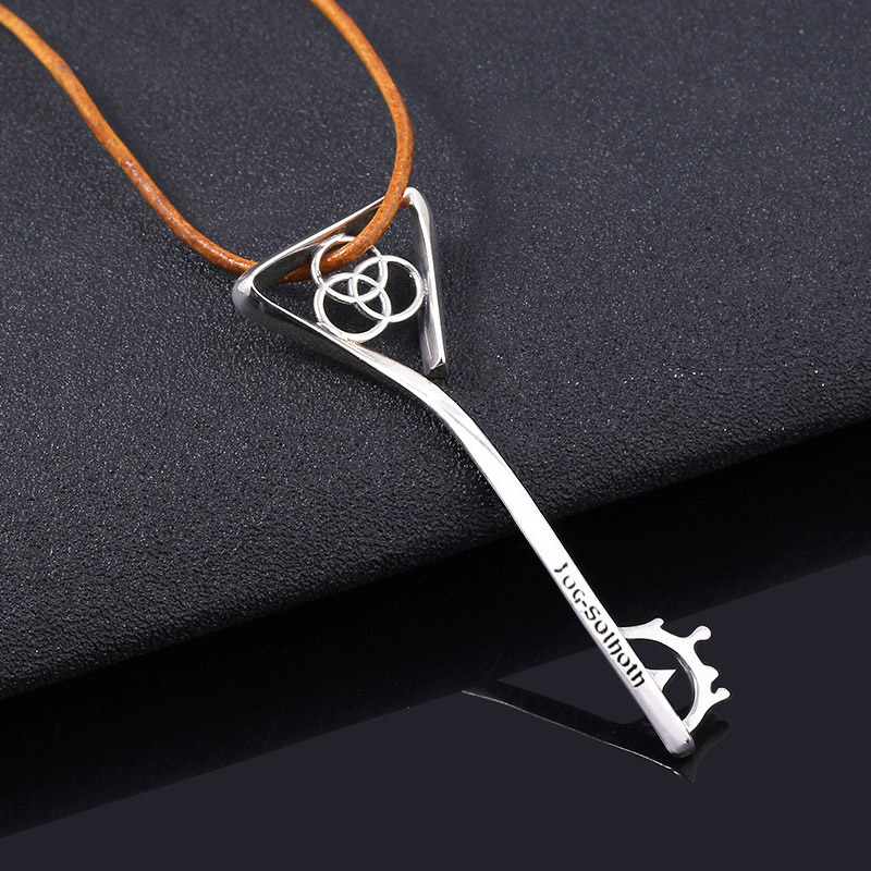 

Horror Cthulhu Mythos Key Necklace H.P.Lovecraft Knowledge Logo Pendant Necklaces Leather Chain For Men Women Jewelry Gifts