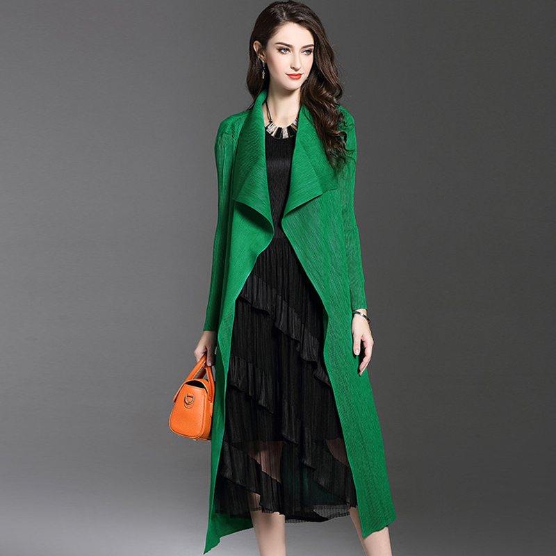 

Women's Pleated Trench Coat Long Cape Coat Simple Solid Color Spring Outerwear Office Female Casual Minimalist Trench, Khaki