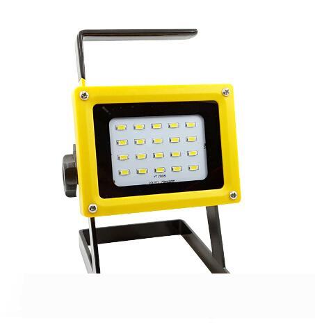 

portable 10w led flood light No 18650 battery rechargeable led floodlight reflector lamp outdoor waterproof ip65 lighting