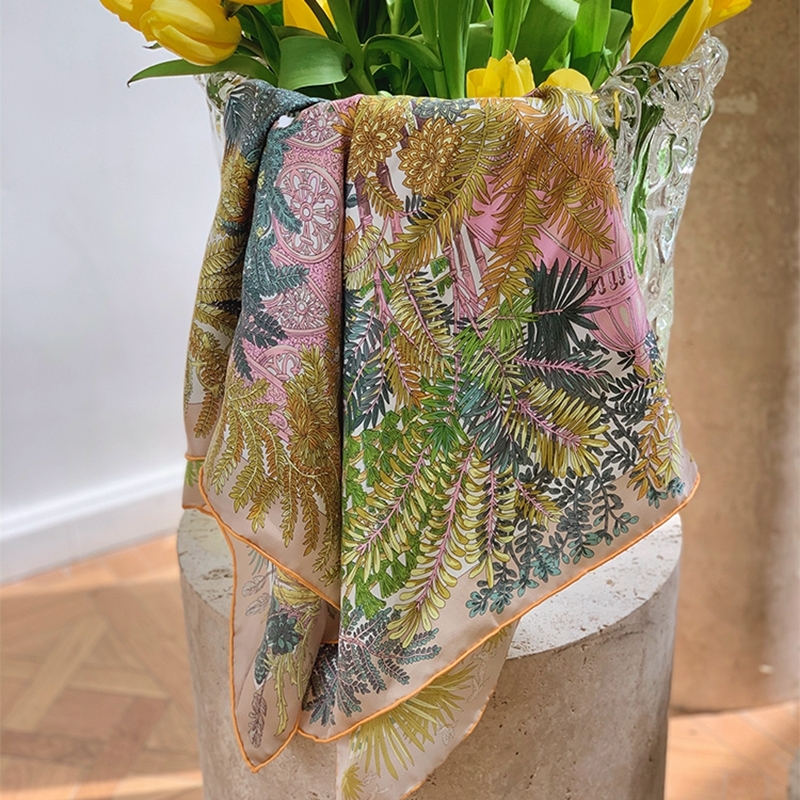 

Women 100% Twill Silk Scarf Fashion Print Large Square Silk Scarfs Shawl Hijab Foulard 88X88CM CX200728