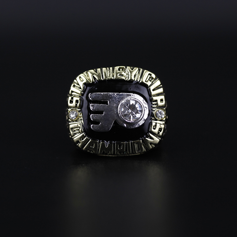 

1974 Philadelphia FlyersWorld National Hockey Championship Rings, Golden;silver
