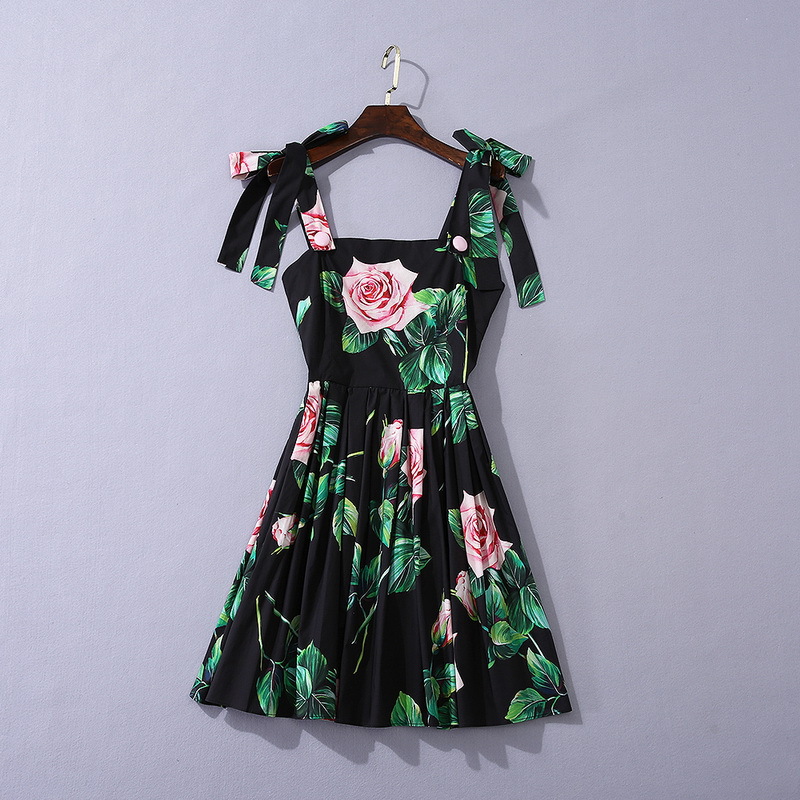 

European and American women's clothing 2020 summer new style Condole belt Rose printed Fashionable pleated cotton dress, Black;gray