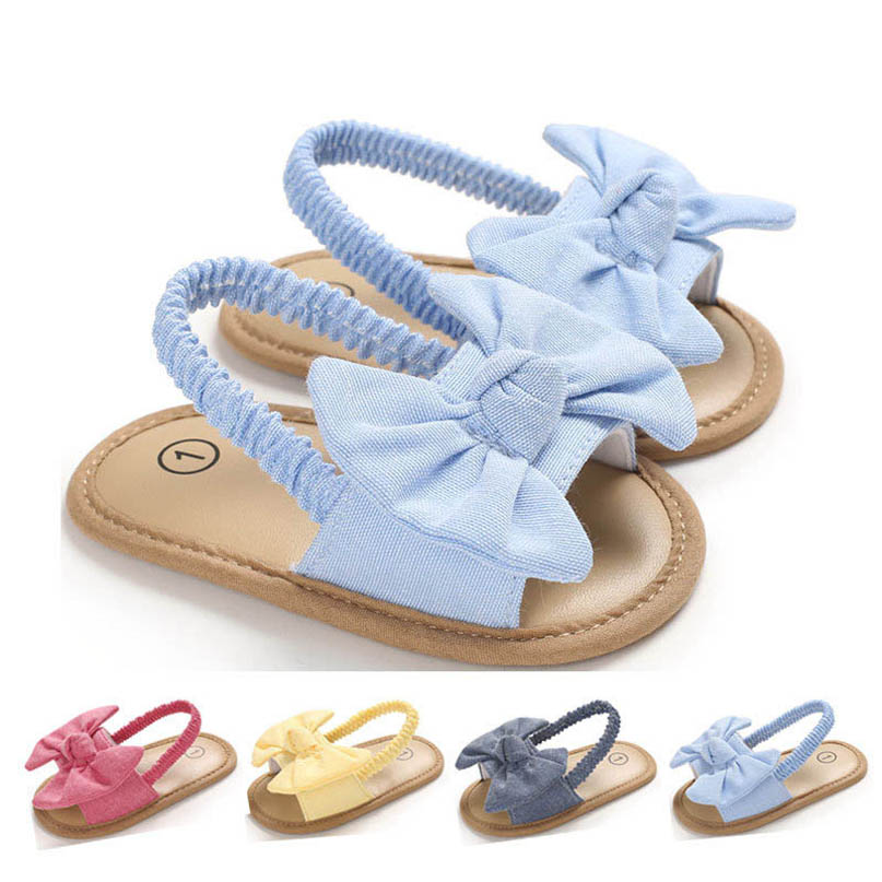 newborn shoe size