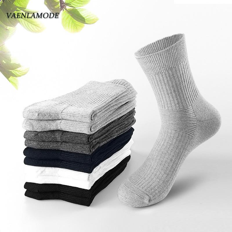 

Autumn Winter New Cotton Sweat-absorbent Men's Tube Socks Solid Color Breathable Combed Cotton Men's socks Double Needle, Black