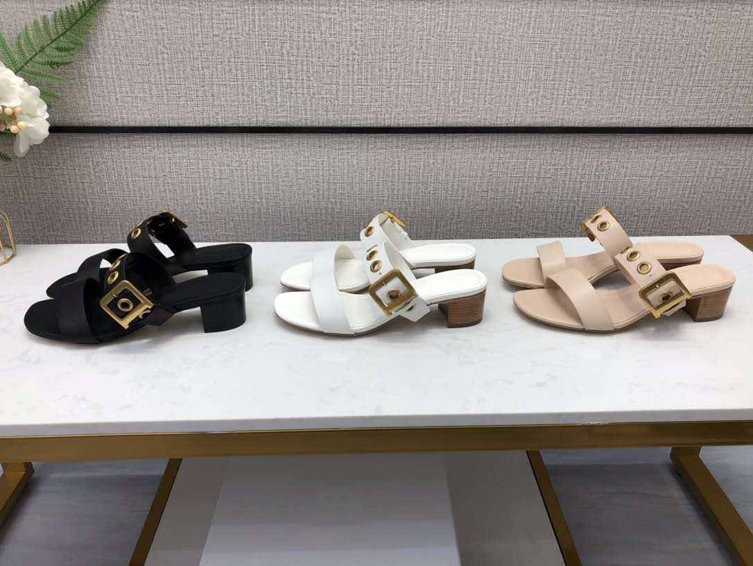 

Summer designer sandals luxury ladies high quality fashion sandals and slippers sexy open toe square heel high heel sandals large size 35-42, Beige