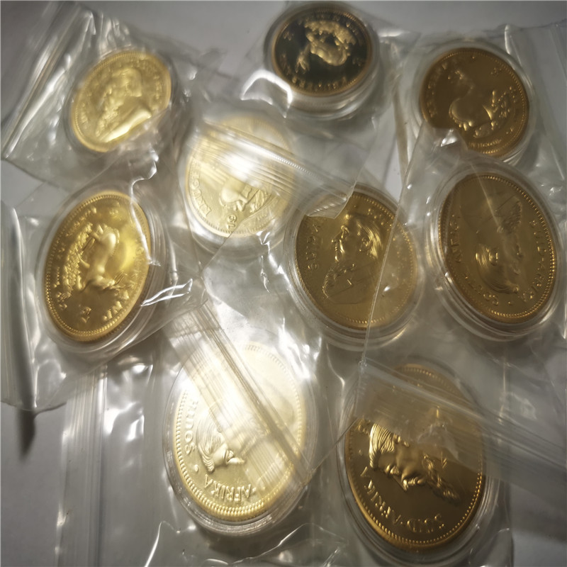 

South Africa Krugerrand Coin Retail Sales 2pcs/lot Free shipping 24k Gold clad souvenir coin 40*3mm metal Collection Gift