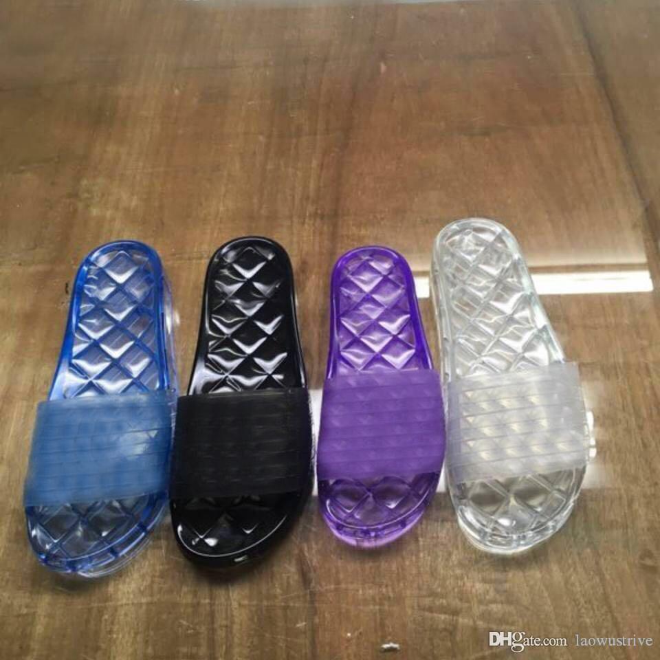 

Designer men Beach slippers Summer new women Cartoon Big Head Slippers Glue surface transparent crystal shoes PVC luxury Bath lady slippers, Black