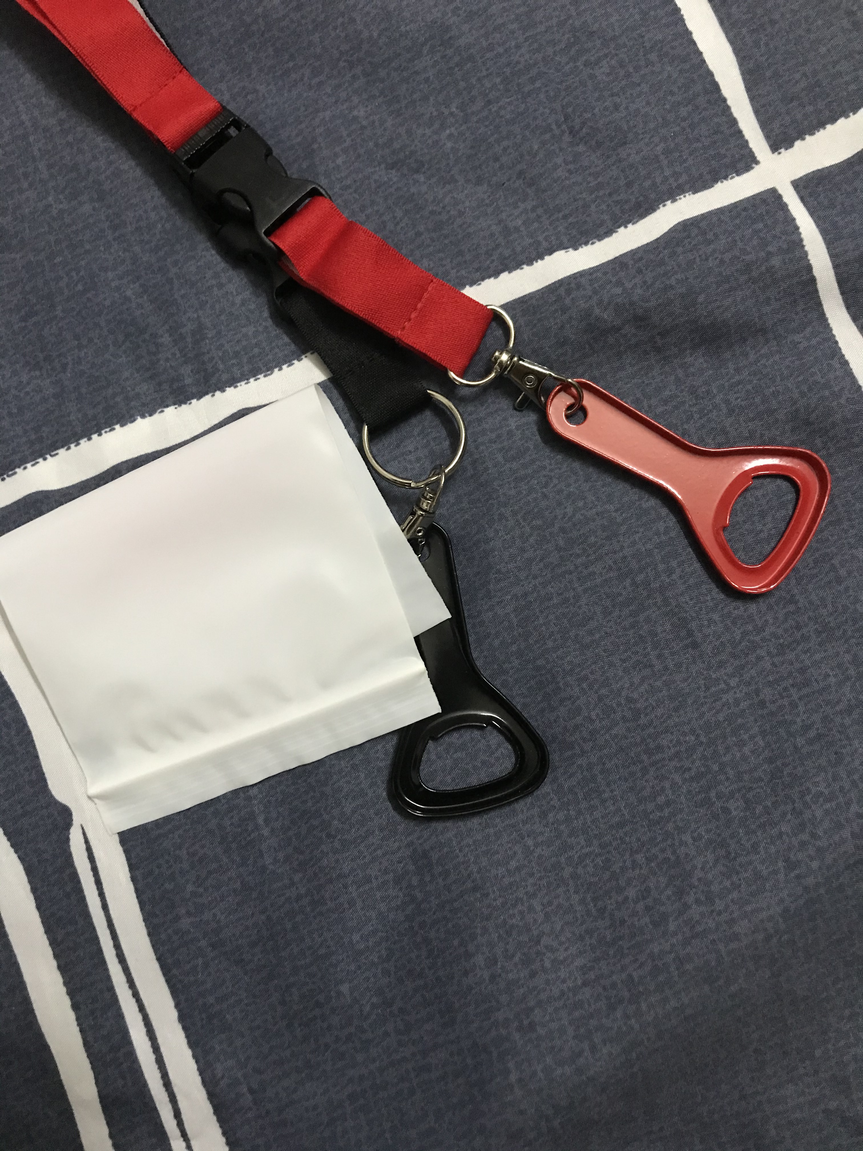 

Nylon Lanyard Opener Nylon Silk Screen Lanyard Rope Electronic Peripheral Products Bottle Opener Hang Rope