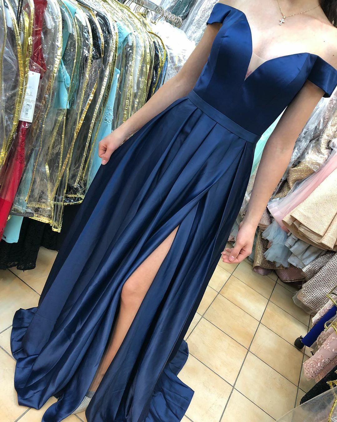 

2019 Sexy Split Evening Dress Sleeveless A Line Prom Gowns Special Occasion Dresses Plus Size Prom Wear, Light sky blue