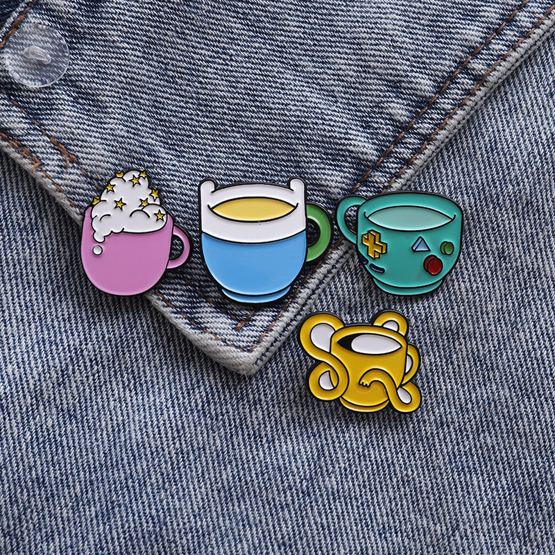

Cute Cup Small Funny Enamel Brooches Pins for Women Demin Shirt Decor Brooch Pin Metal Kawaii Badge Fashion Jewelry