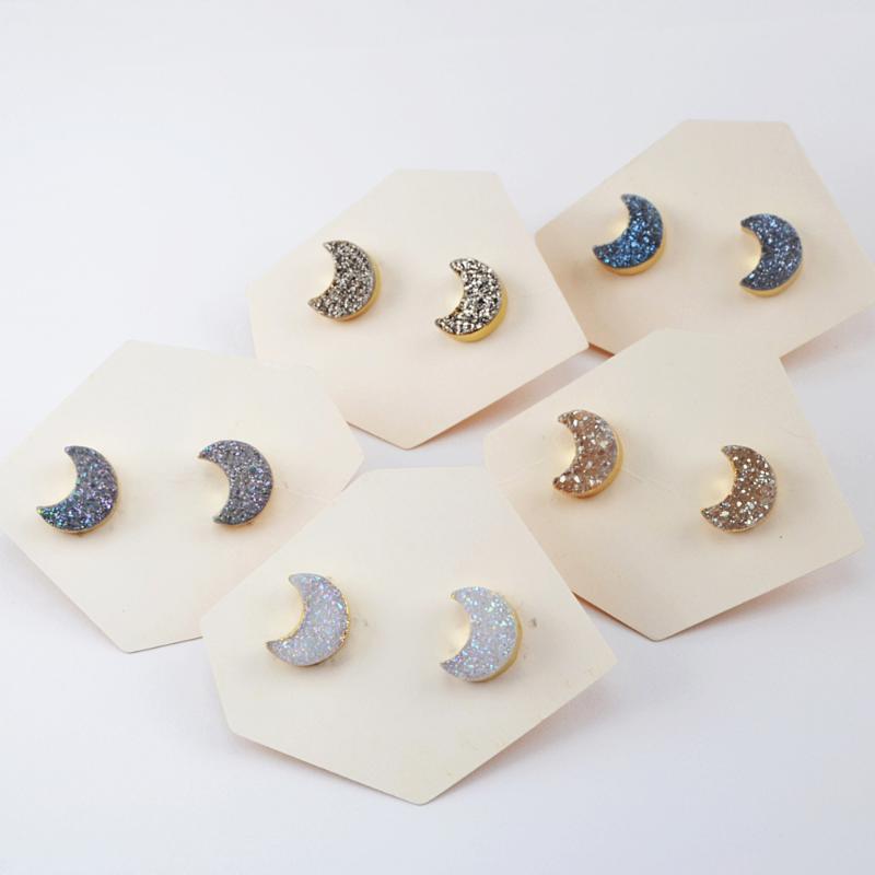 

5Pairs Fashion Druzy Stud Earrings Natural Agates Titanium Druzy Earrings Moon Shape Gold Statement for Women G1947
