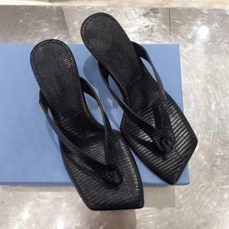 

Genuine Leather Knitting Decor Women Shoes Flip Flop Summer Outdoor Comfortable Female Slipper, Black